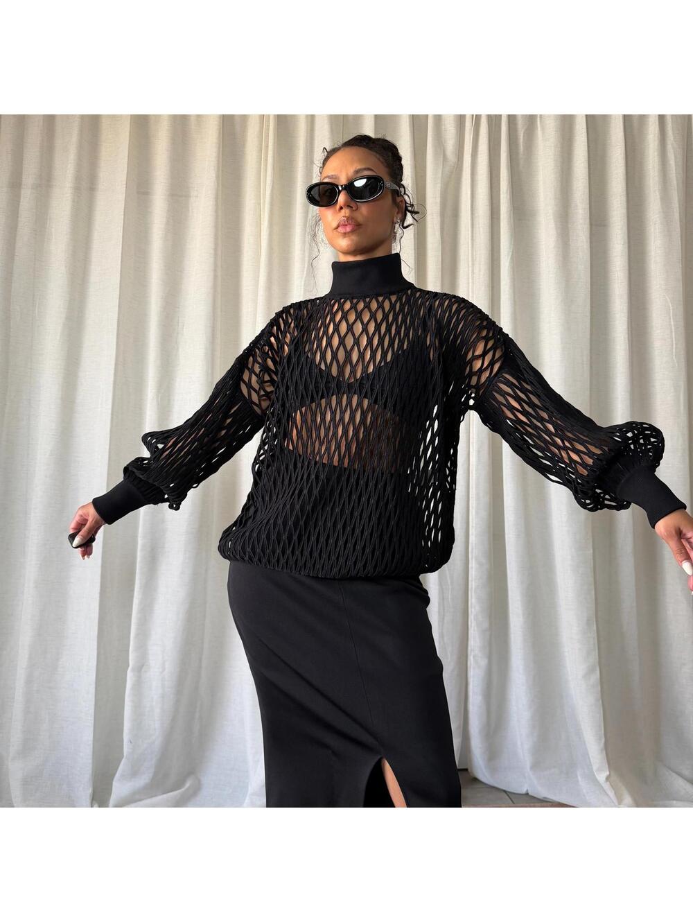 Alaïa - Picture 2 of 8
